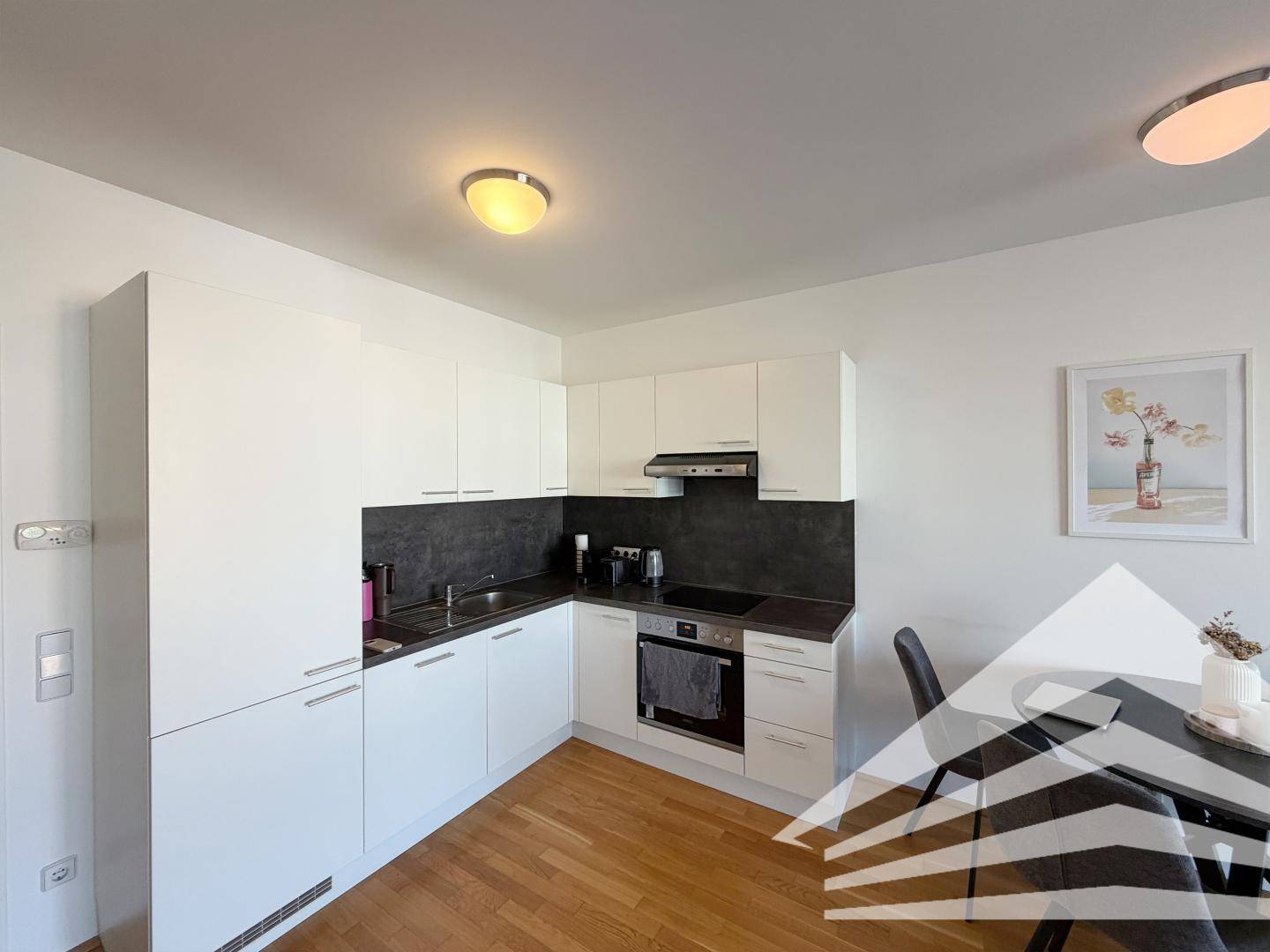 New build apartment with balcony and courtyard in Linz