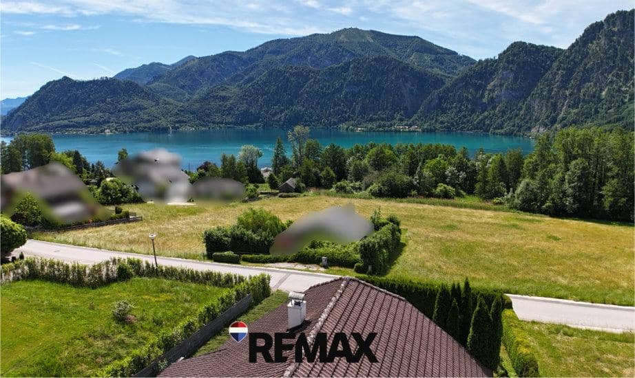 Einfamilienhaus mit Seeblick und Terrassen in Unterach am Attersee