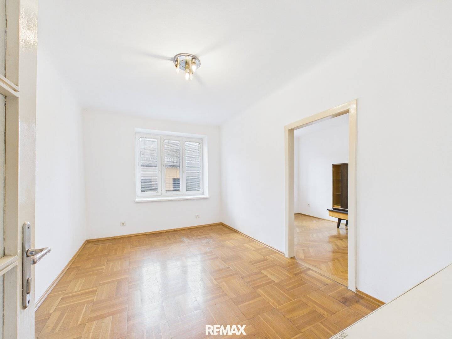 Helle 3 Zimmer Wohnung nahe Schloss Esterhazy