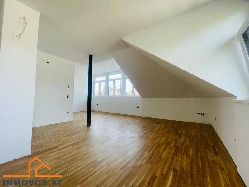 Penthouse with large terrace and green view