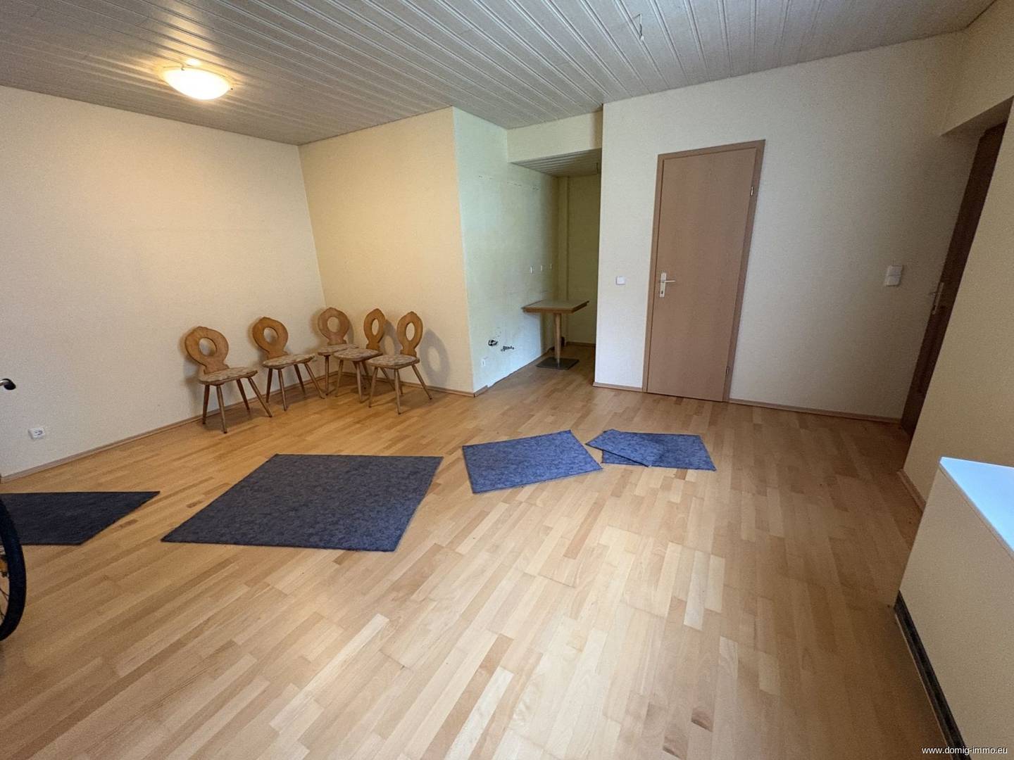 Vielseitige Geschäftsfläche in zentraler Lage