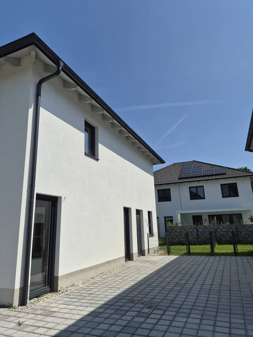 Neubau Doppelhaushälfte mit Terrasse und Garten in Ebenfurth