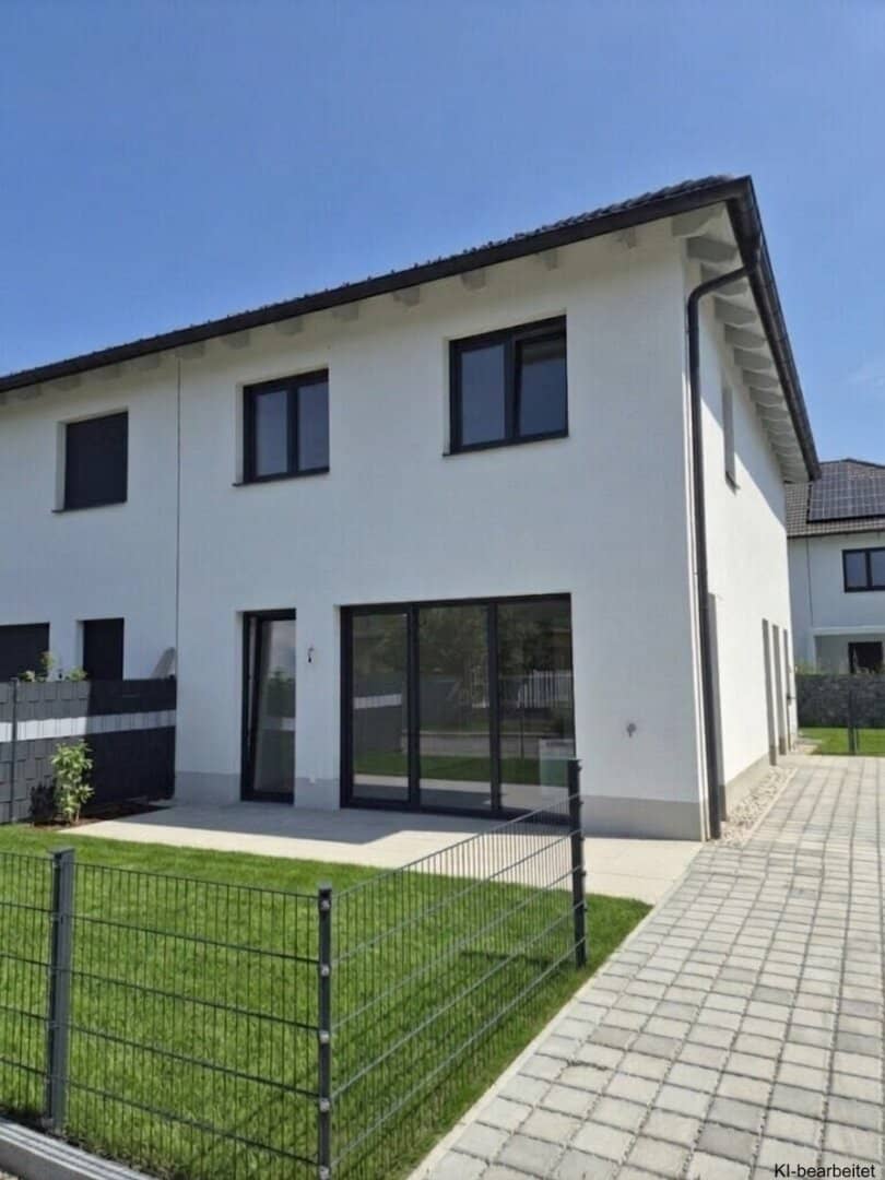 Neubau Doppelhaushälfte mit Terrasse und Garten in Ebenfurth