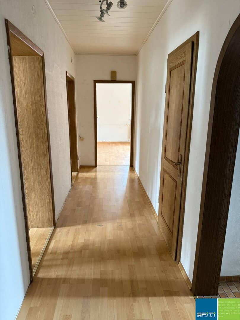Spacious apartment with renovation potential in Köflach