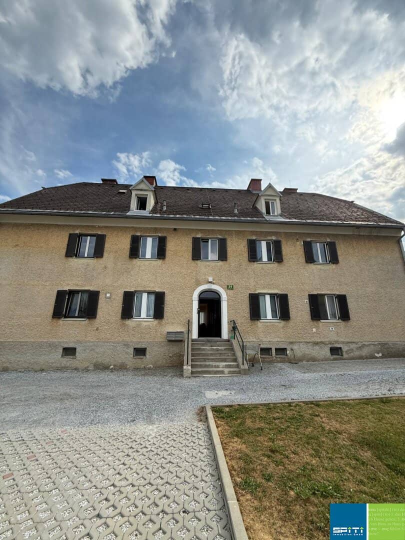 Spacious apartment with renovation potential in Köflach