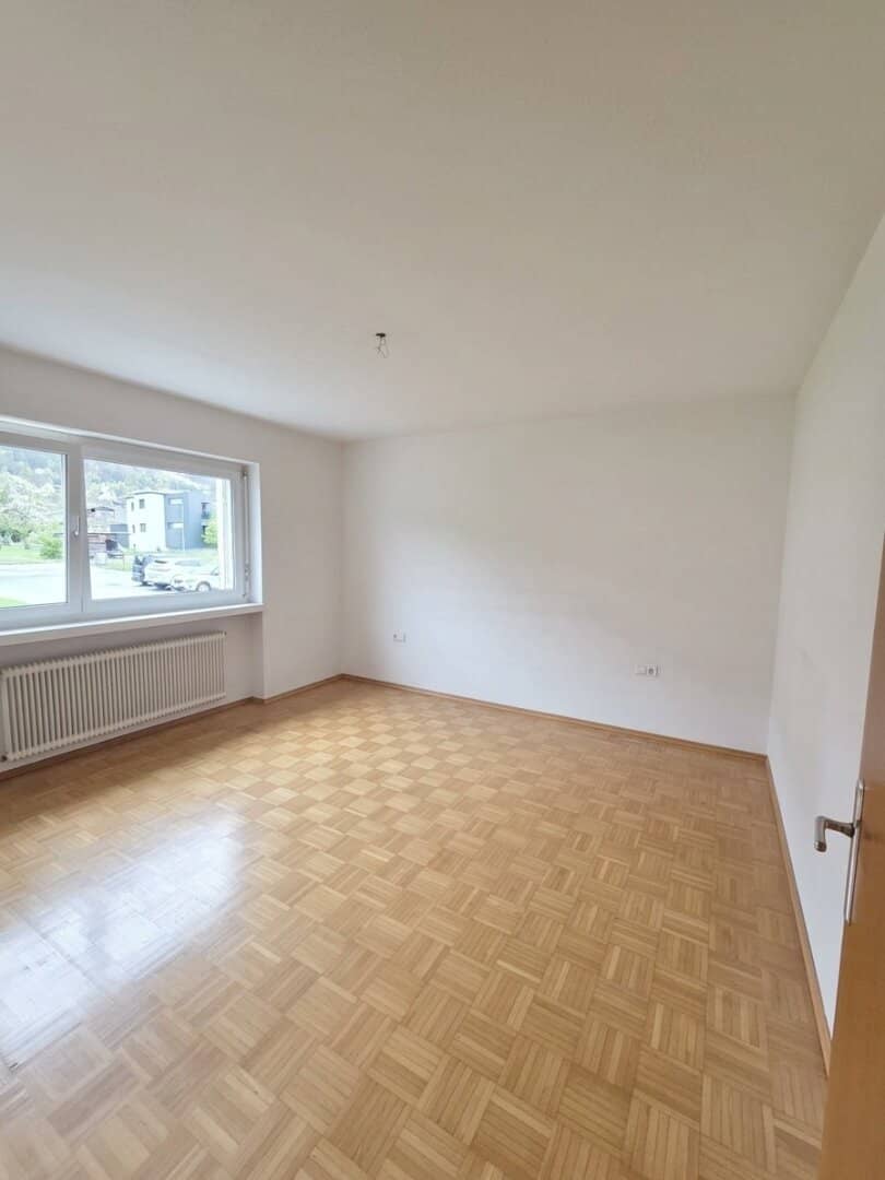 Bright terrace apartment with balcony and cellar in Klaus