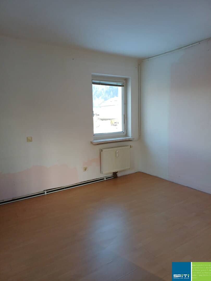 2 Zimmer Wohnung mit Gartenanteil und Keller