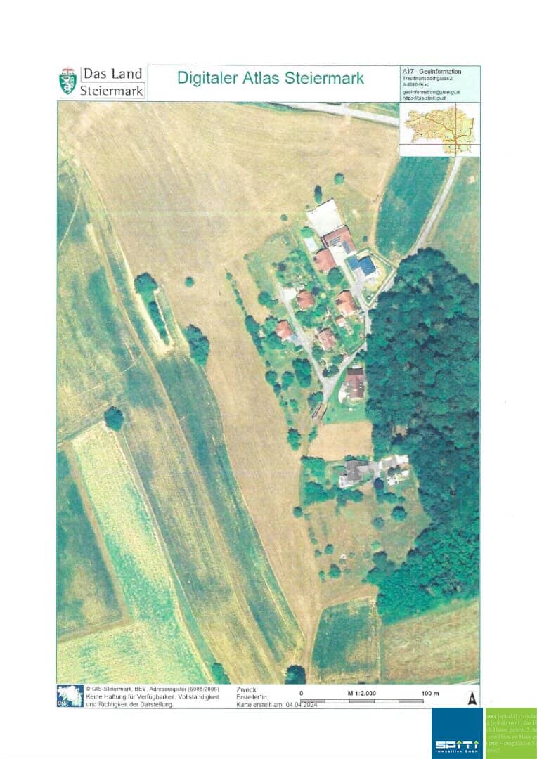 Baugrundstück mit Projekt für 13 Wohneinheiten