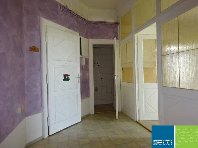 Ruhige 2 Zimmer Wohnung mit Gartenanteil und Keller