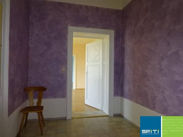 Ruhige 2 Zimmer Wohnung mit Gartenanteil und Keller