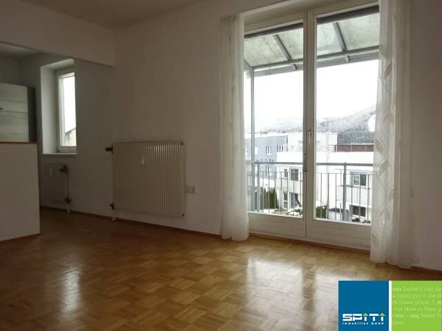 Helle 3 Zimmer Wohnung mit Westbalkon und Parkett