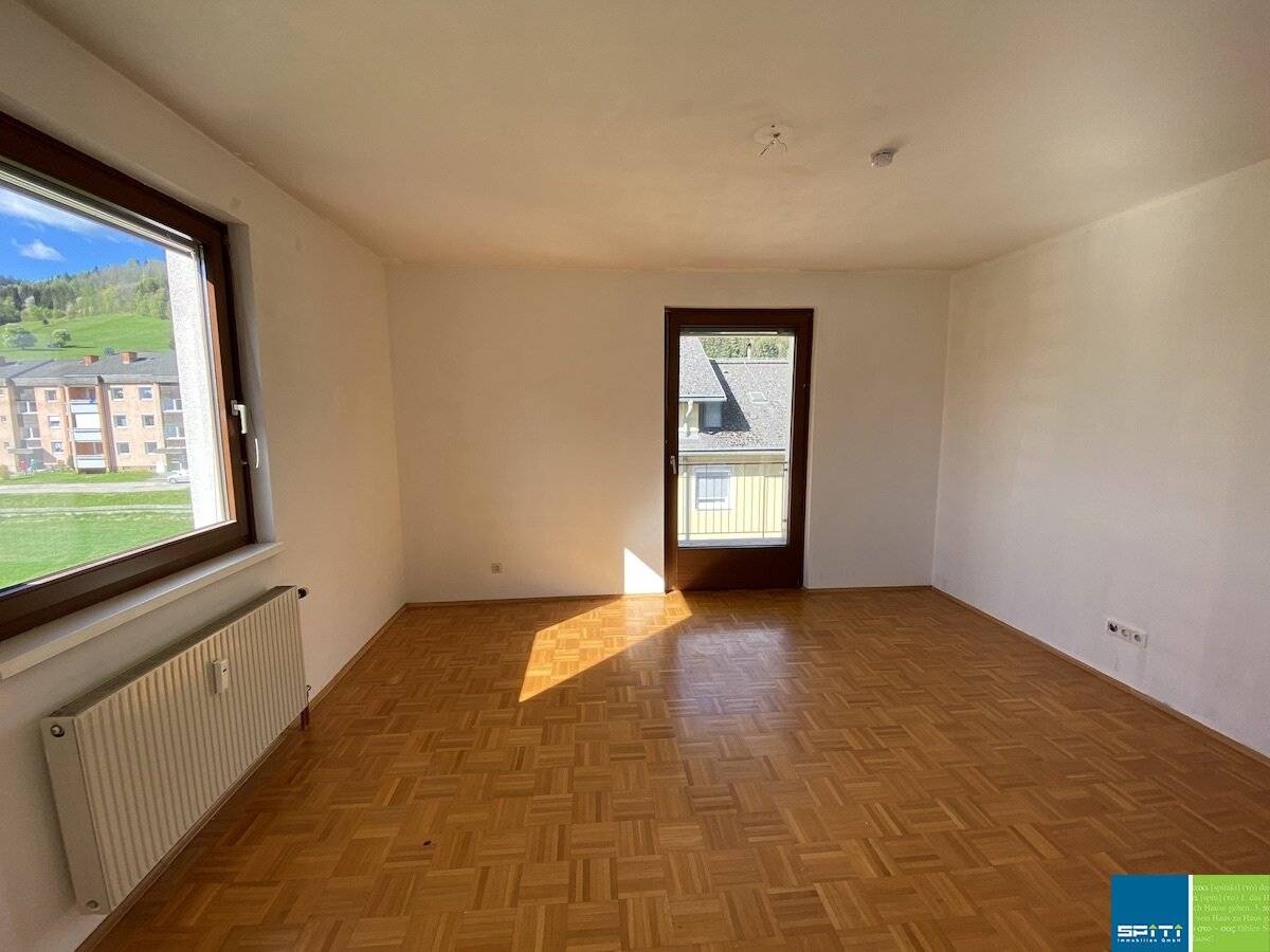 Helle 3 Zimmer Wohnung mit Westbalkon