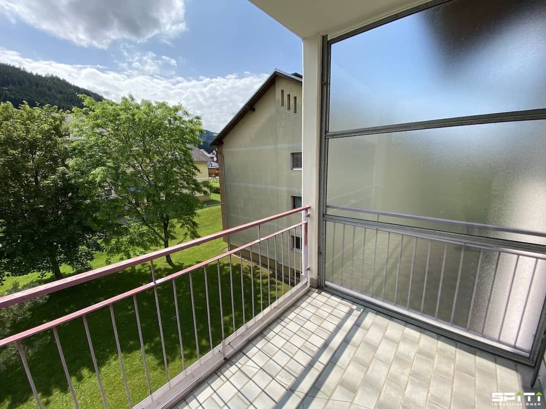 Helle Wohnung mit Westbalkon und Keller in Reichenfels