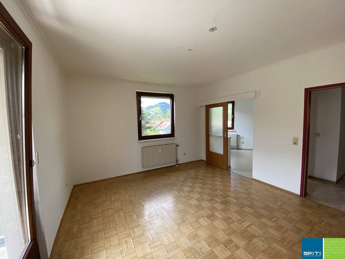 Helle Wohnung mit Westbalkon und Keller in Reichenfels