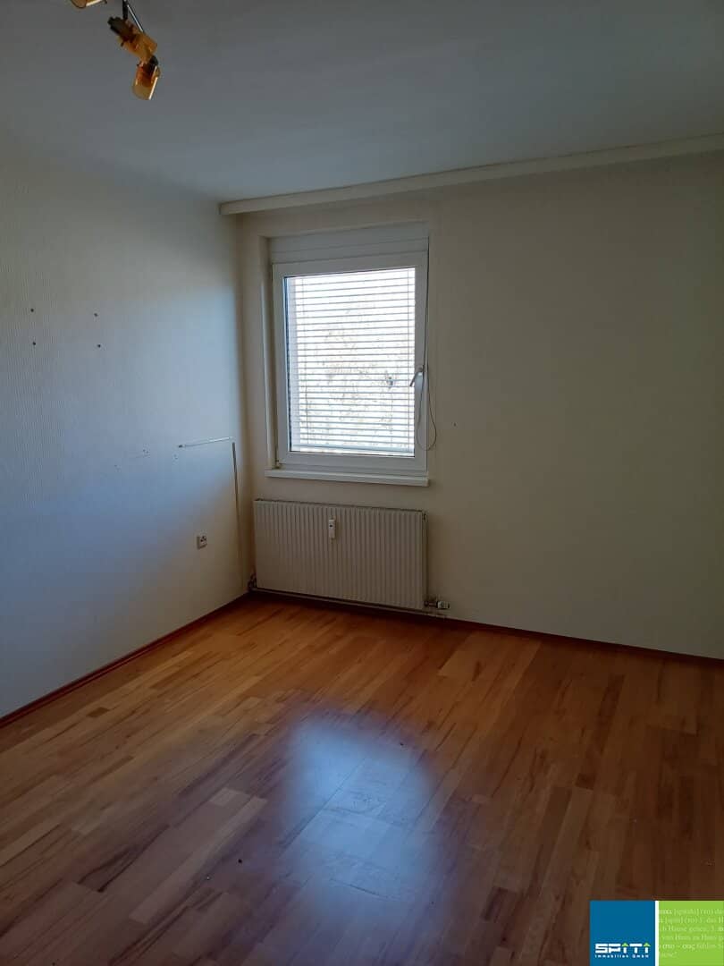 Sanierungsbedürftige Anlegerwohnung mit Kellerabteil