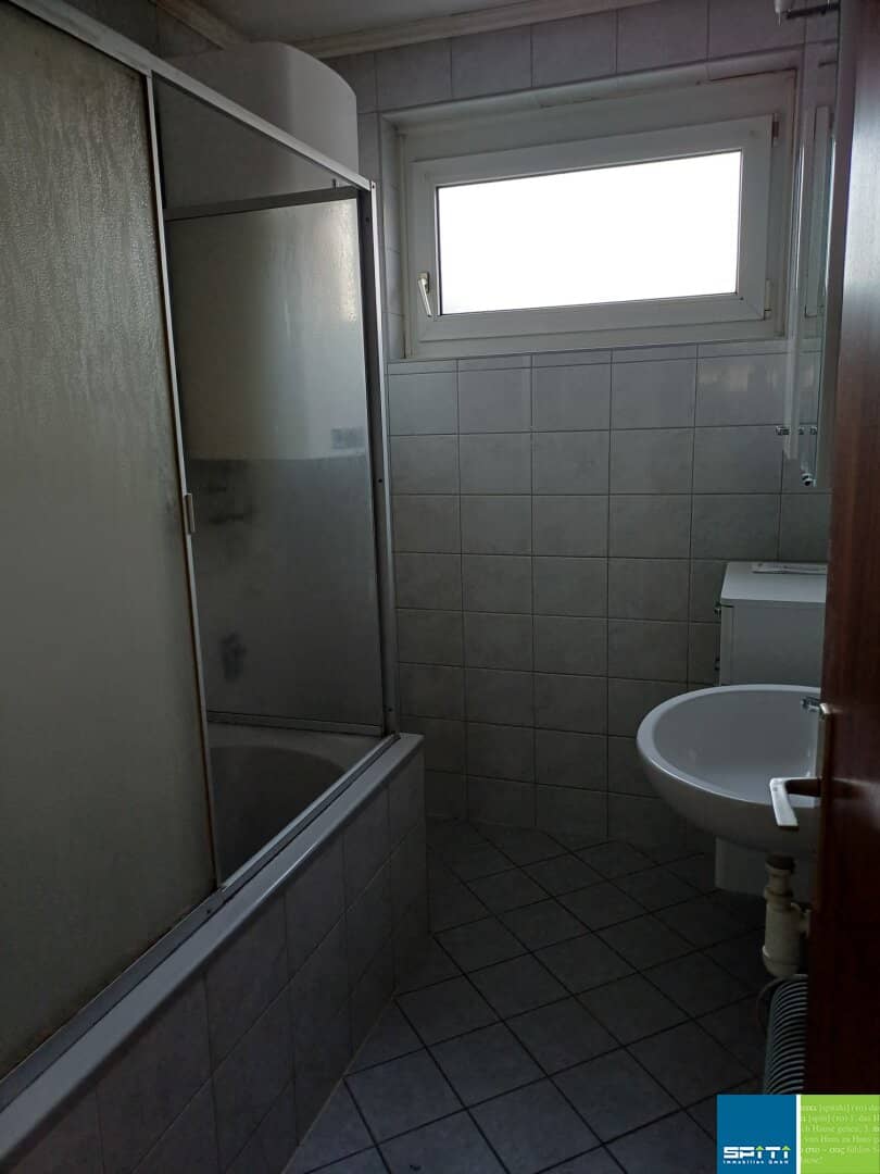 Helle 3 Zimmer Wohnung mit Loggia nahe dem Bahnhof