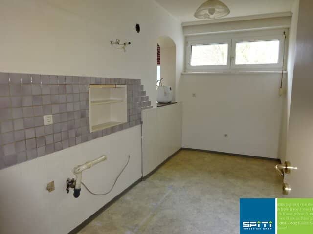 Helle Wohnung mit Loggia nahe am Bahnhof