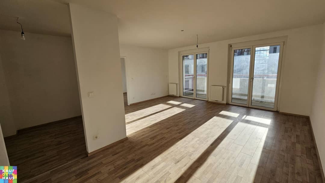 Apartment with west balcony and elevator no commission