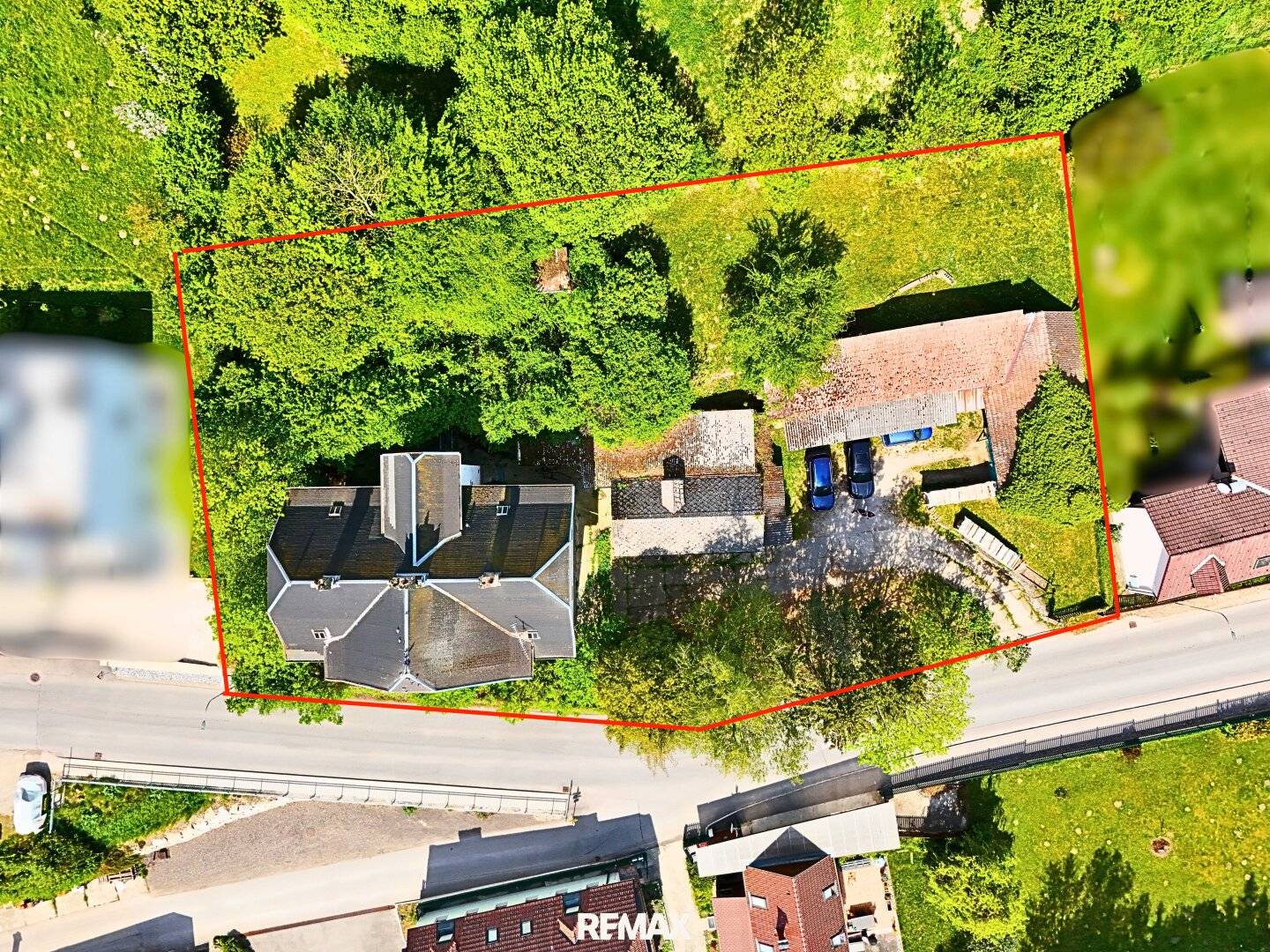 Großes Grundstück mit historischer Villa im Wienerwald