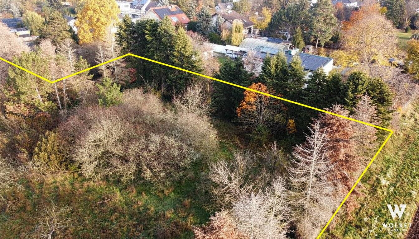 Großzügiges Grundstück mit Bebauungsmöglichkeit in ruhiger Grünlage