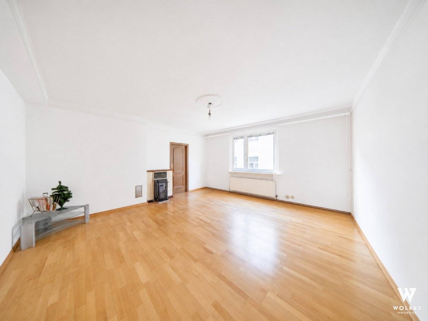 Top location and quiet location combined I 2-room apartment near PRATERSTERN (U1/U2/S-Bahn) &amp; NESTROYPLATZ