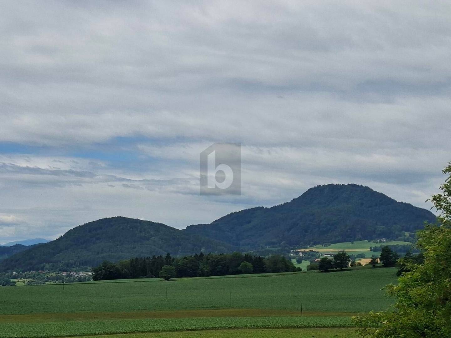Sonnige Wohnung mit atemberaubender Aussicht