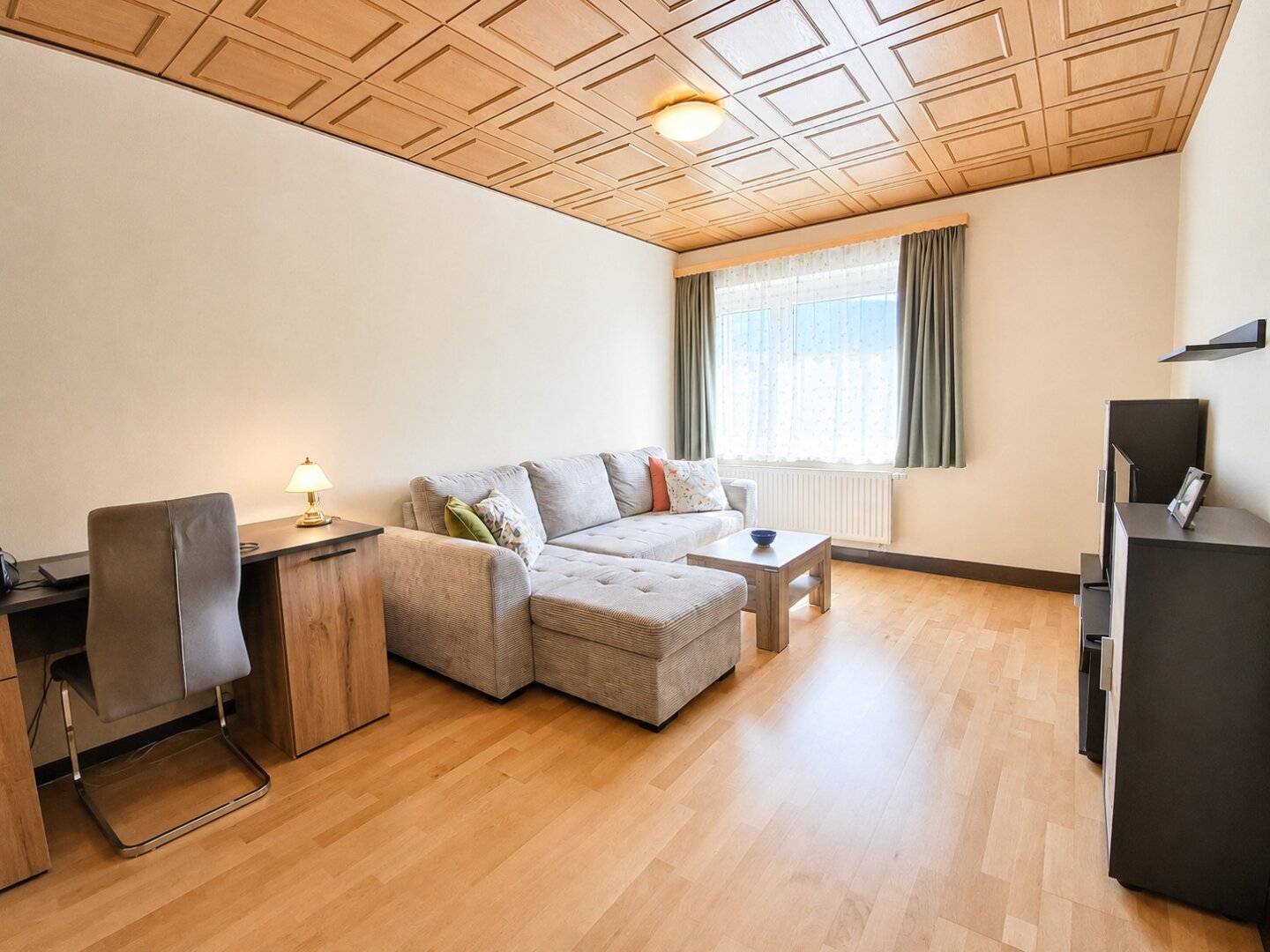Apartment with mountain views by the Salzach