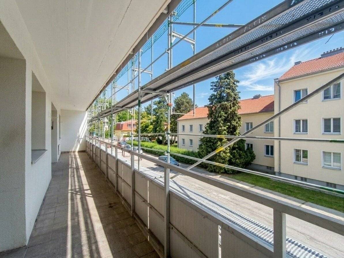 Apartment with Loggia and Two Bedrooms