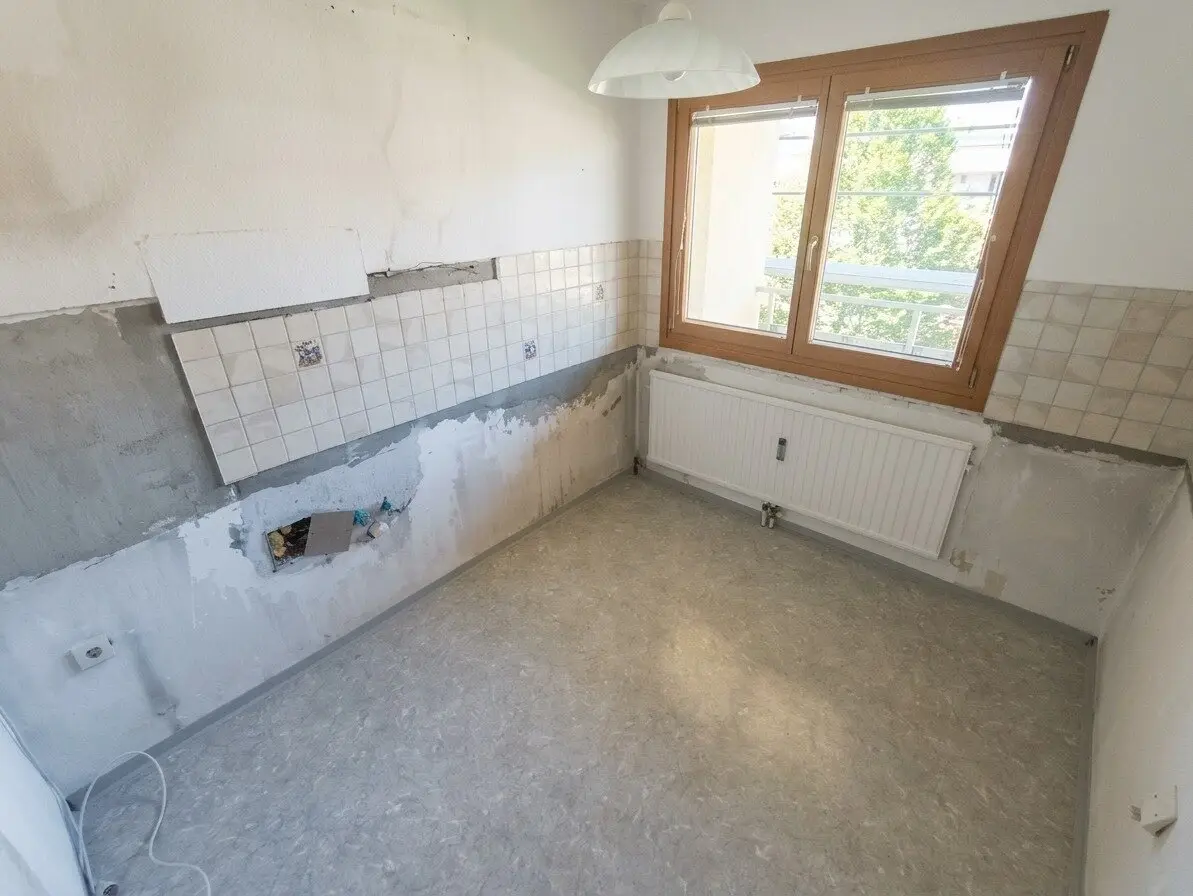 Green View and Quiet Location Charming 3-Room Apartment with Loggia