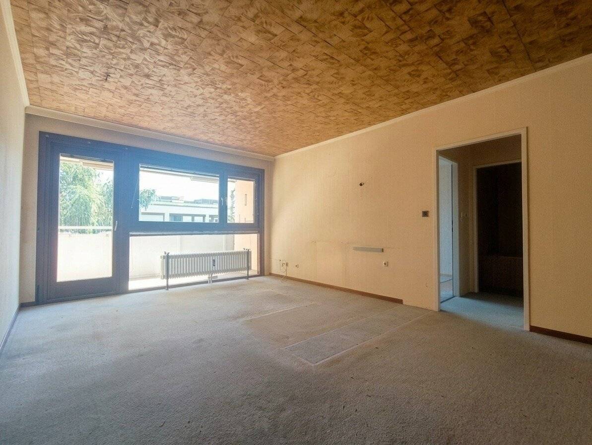 2 Room Apartment with Loggia and Green View