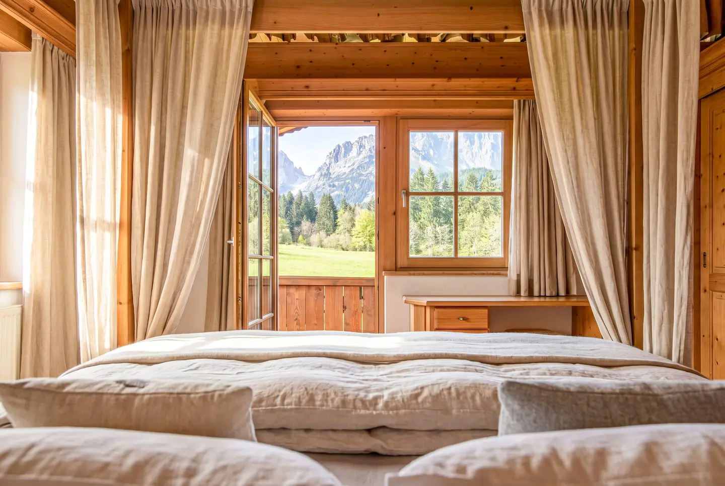 Villa mit Hallenbad und Bergblick in Going am Wilden Kaiser