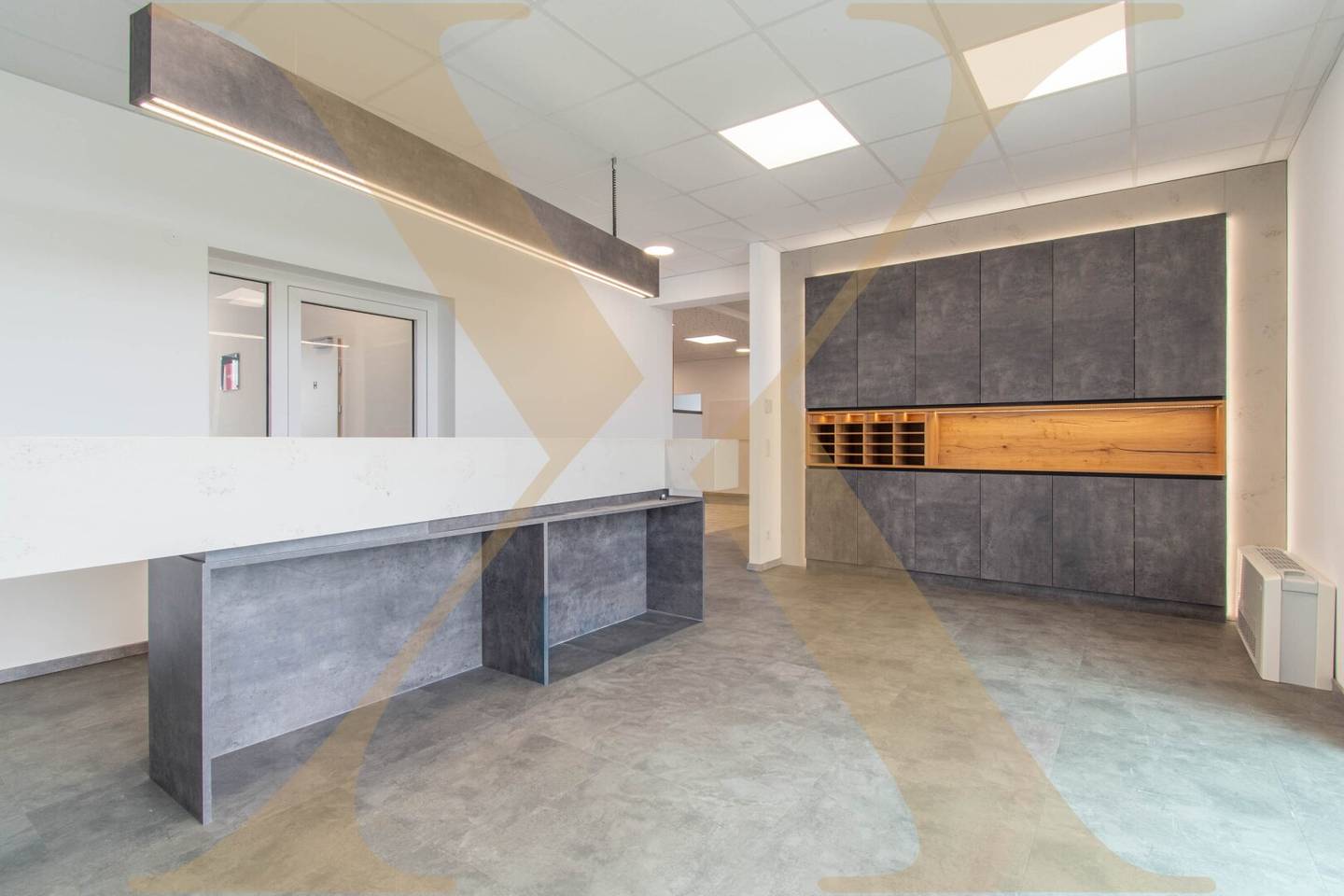 Office Space with Rooftop Terrace in Prime Location