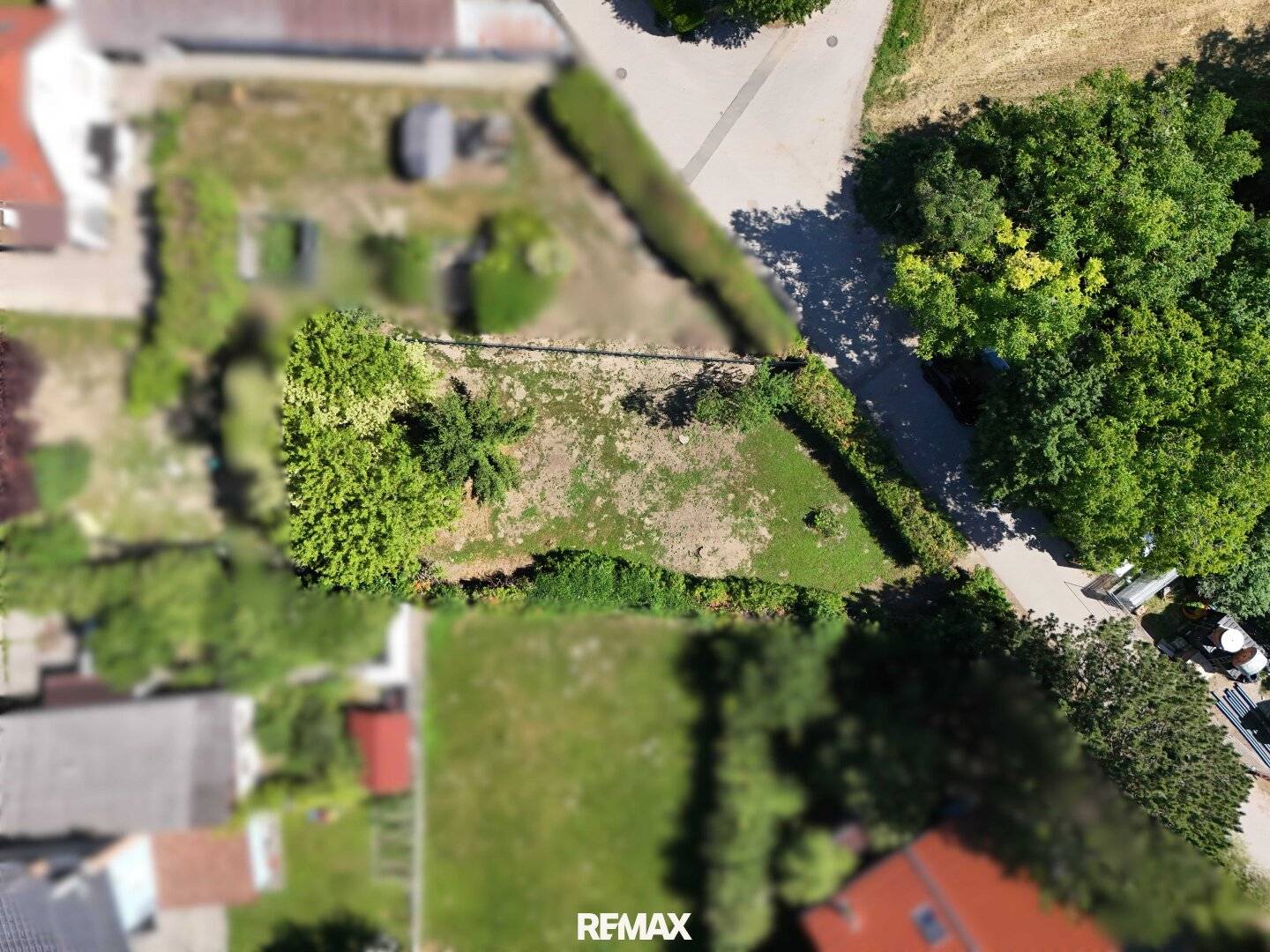 Building plot with green view in quiet location