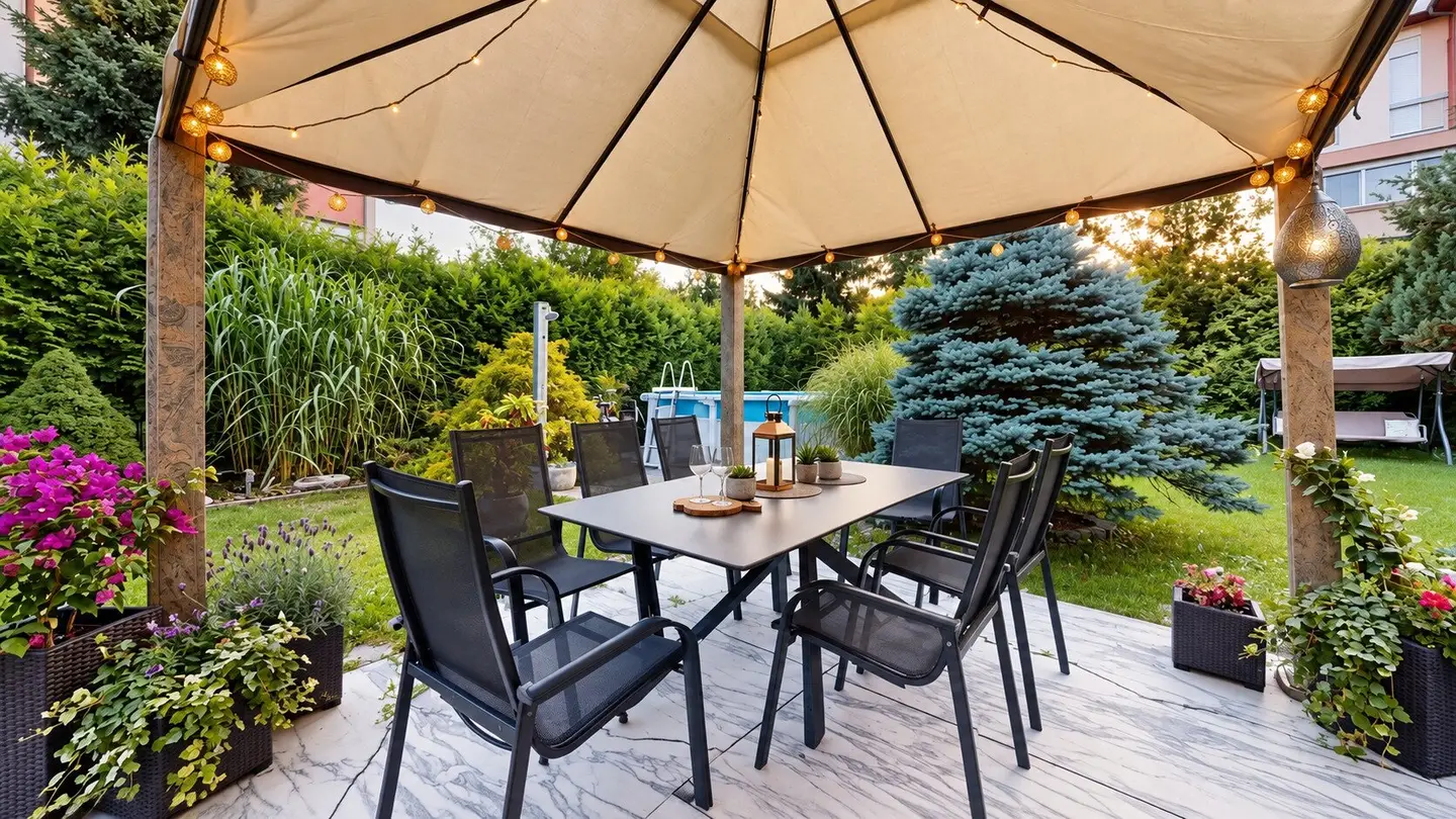 Homey feel in Viktring: 4-room apartment with approx. 450 m² private garden, own pool and underground parking included?Please note: The question mark should not be included in the title; corrected version below. Here's the corrected English title: