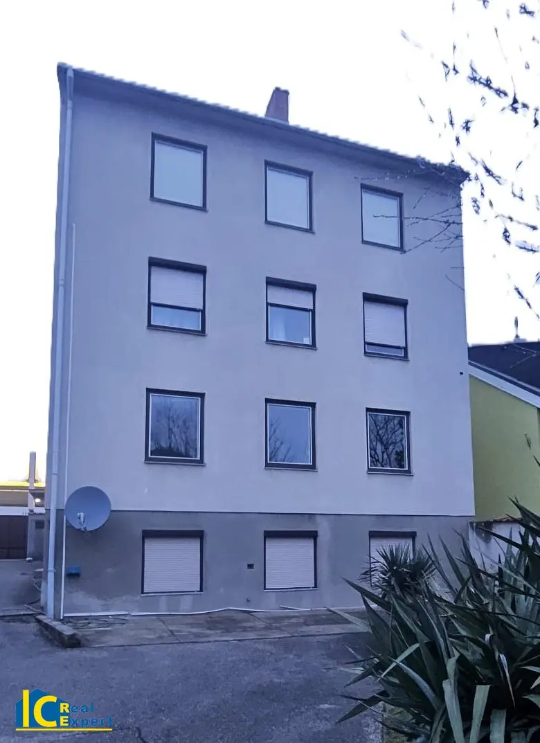 Zentrale 3 Zimmer Wohnung mit Stellplatz in Wiener Neustadt