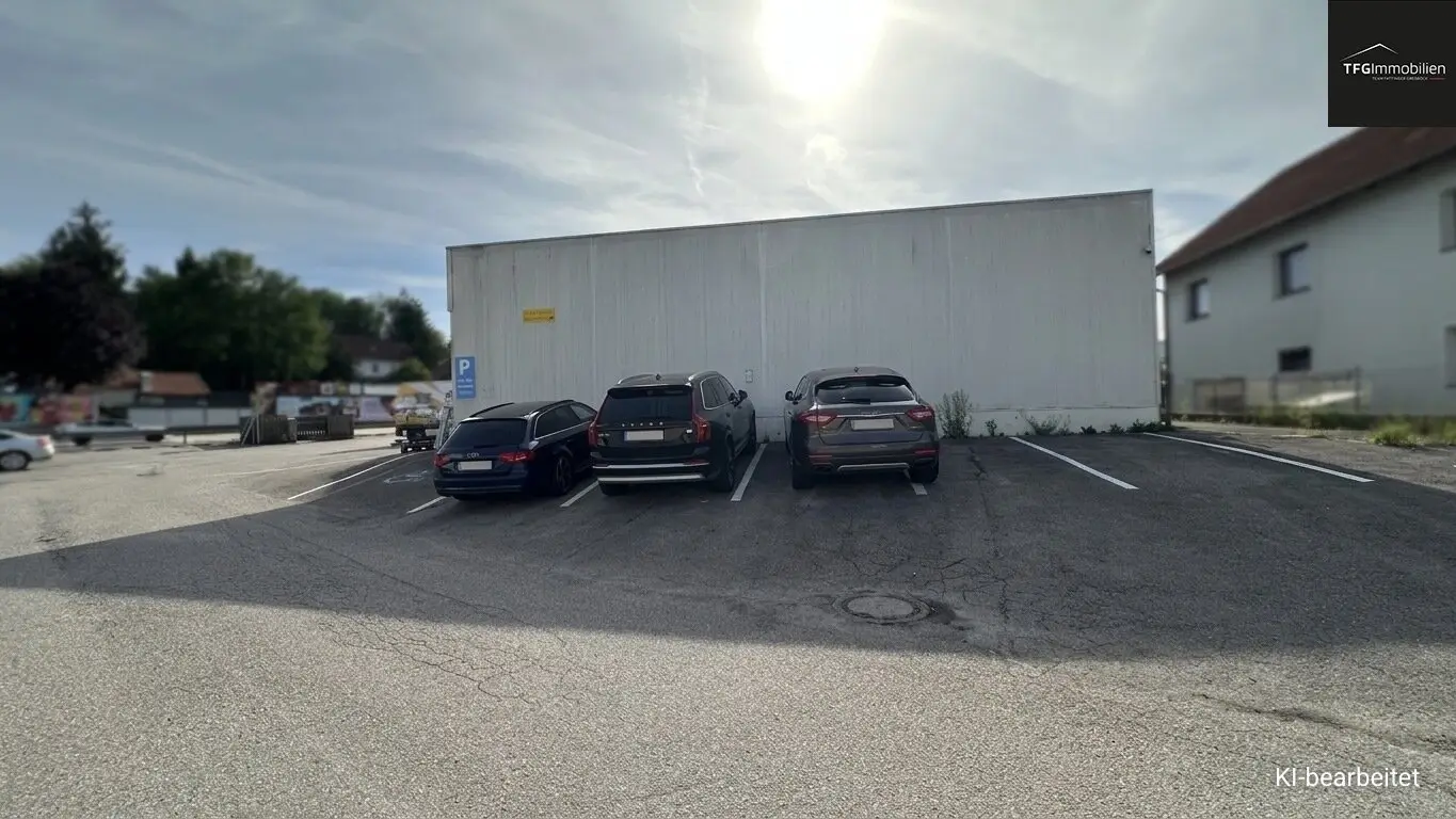 Retail Space with Parking and Heat Pump Heating