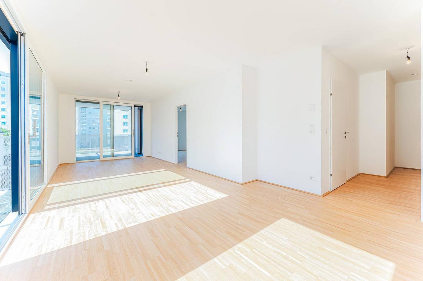New build apartment with balcony in Donaustadt