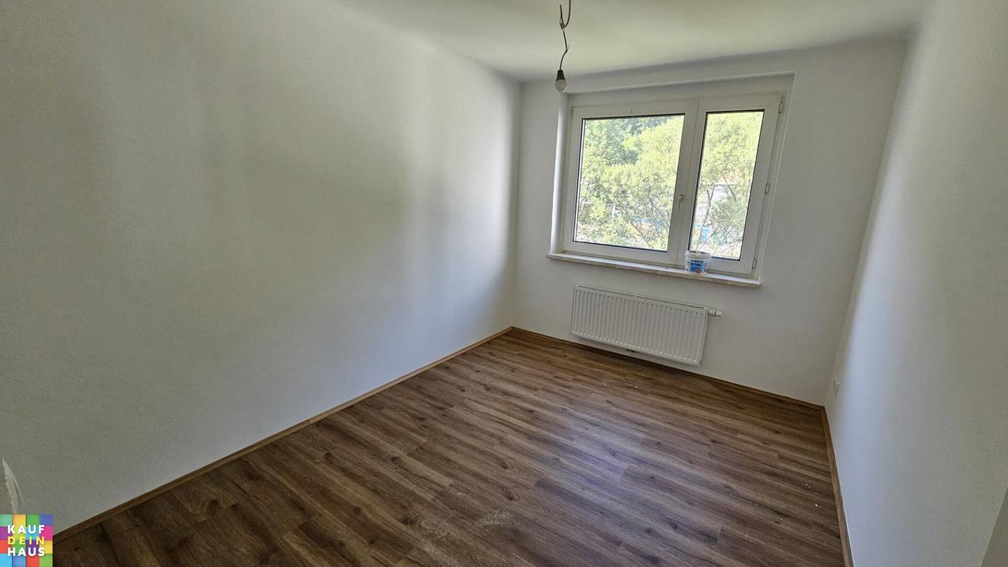 Renovated apartment first occupancy no broker