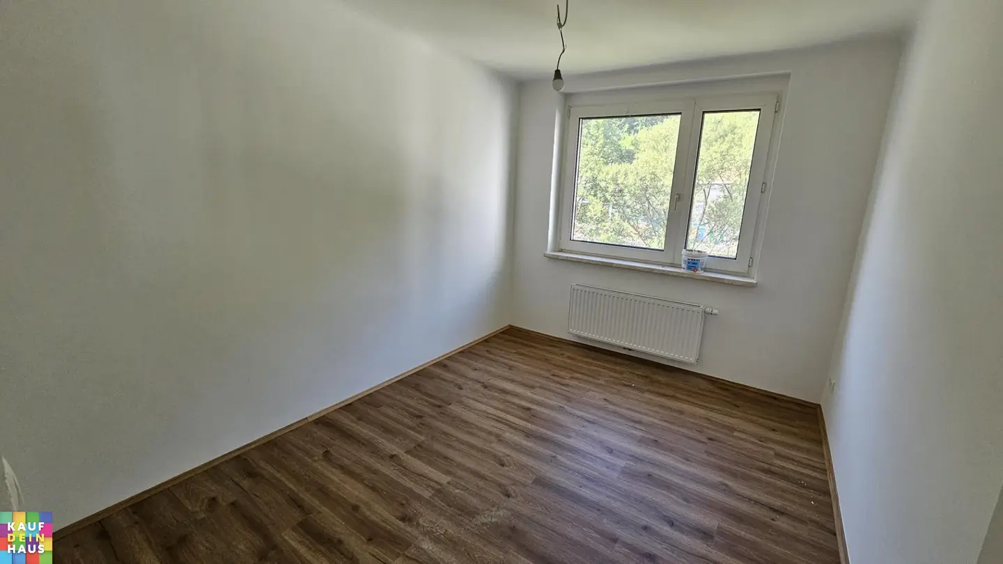PROMOTION - 2 MONTHS RENT-FREE! First occupancy after renovation - next to Fröschnitzbach and railway grounds