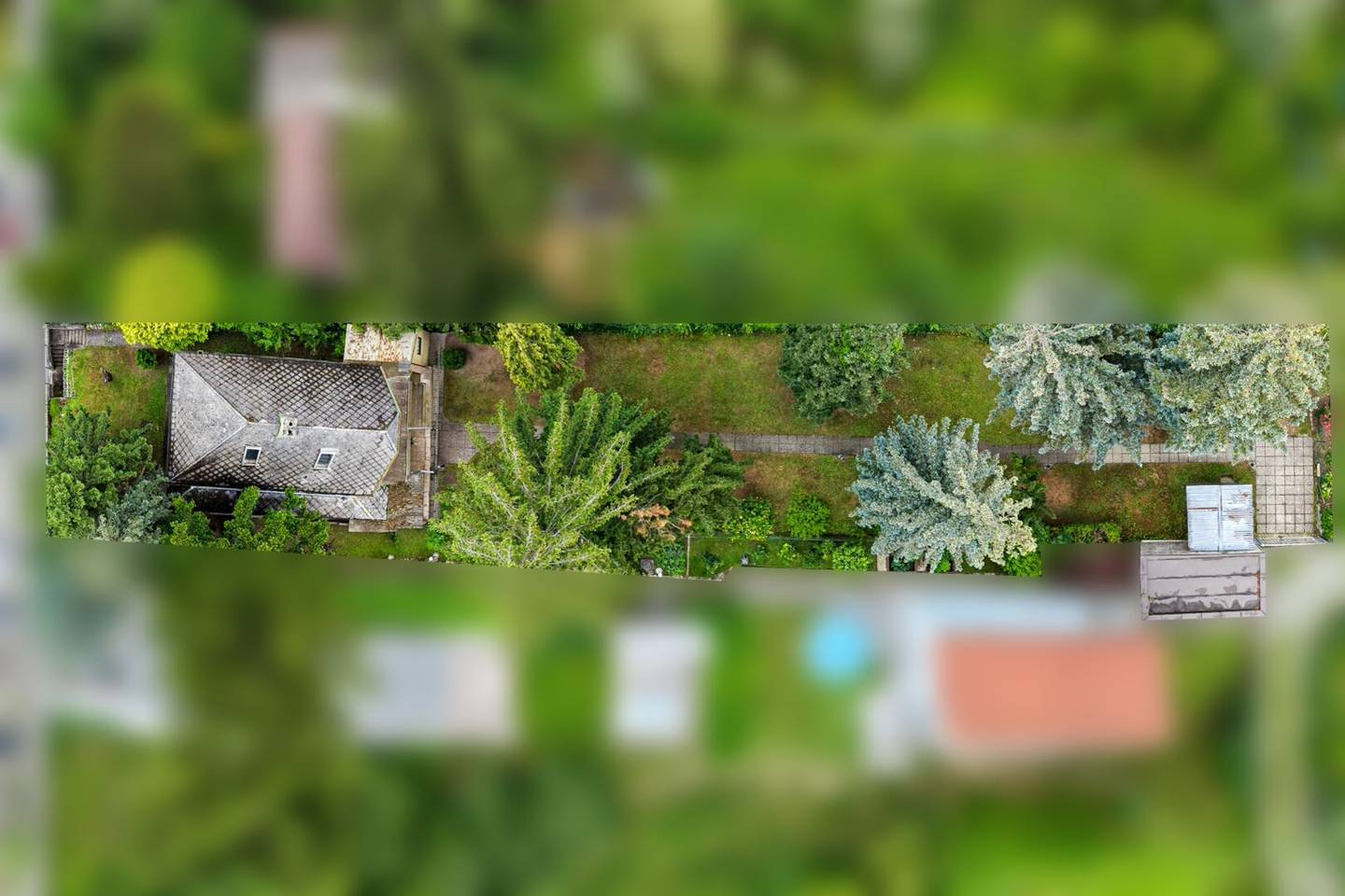 Sanierungsbedürftiges Haus mit Garten in Grünruhelage