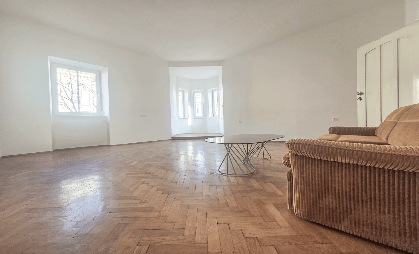 Gründerzeitvilla mit Garten und Garage in Stockerau