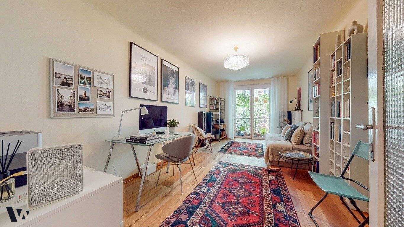 Wohnung mit Loggia und Garage in Wien-Neubau