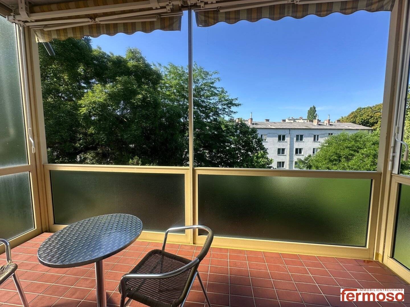 Exklusive 5-Zimmer-Wohnung mit Klimaanlage, Pool und Tiefgarage im 19. Bezirk Wien!