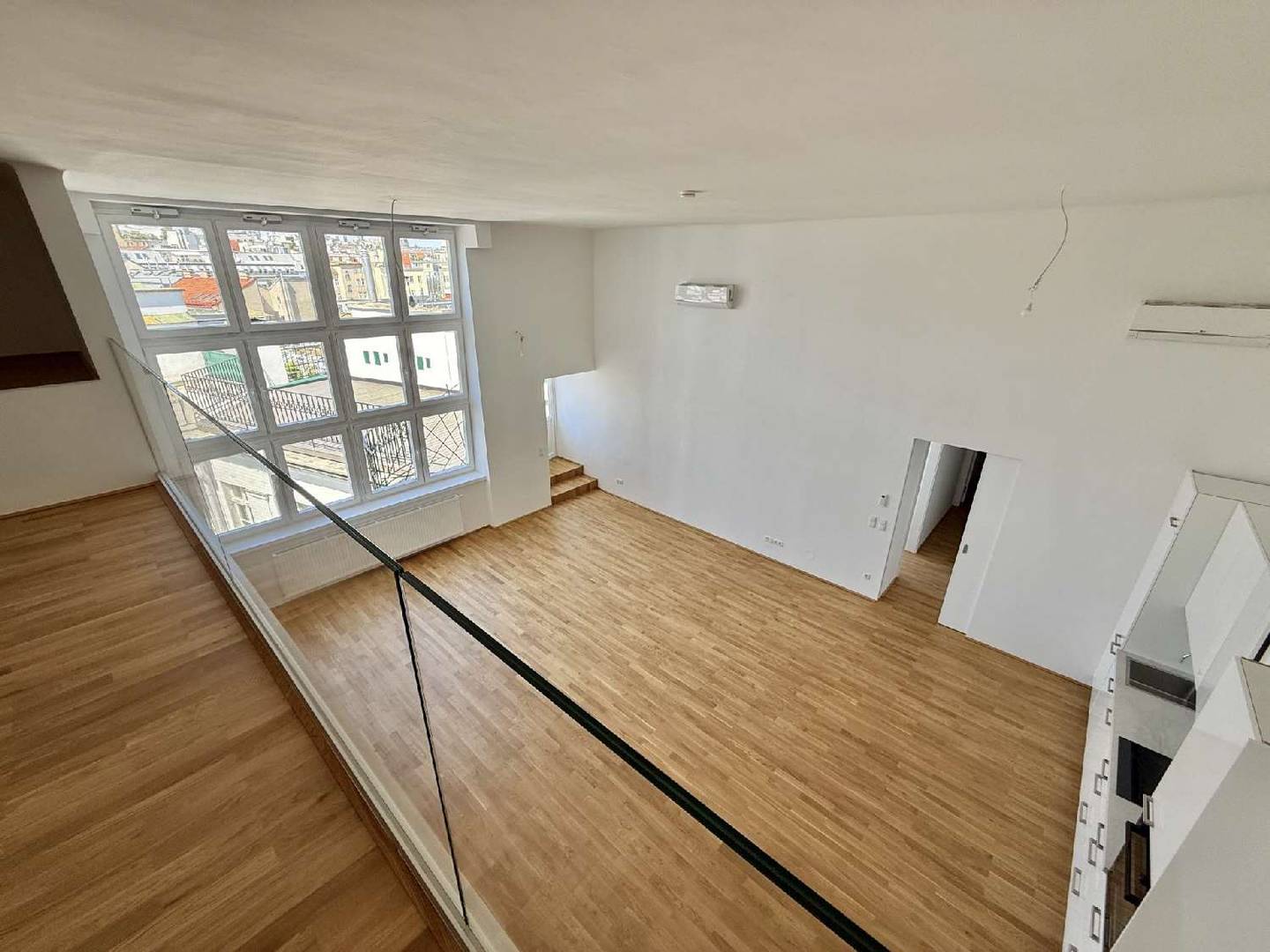 Penthouse apartment with large terrace at Naschmarkt