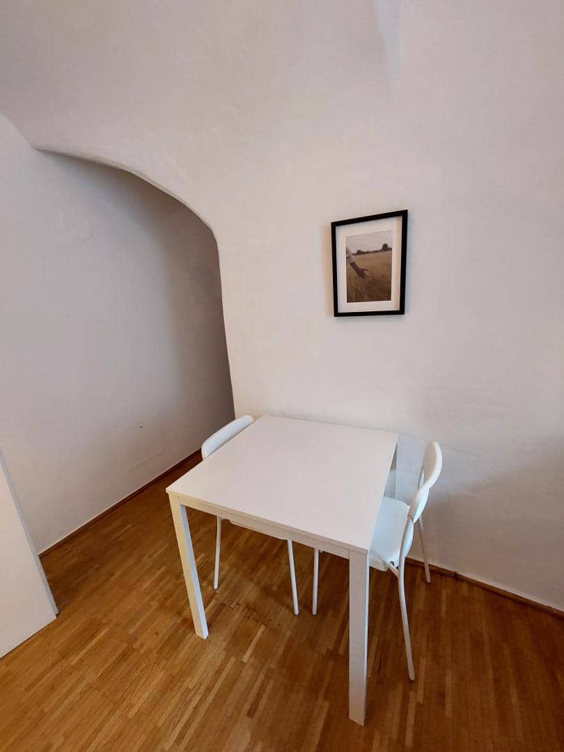 Charming furnished apartment in the historic city centre