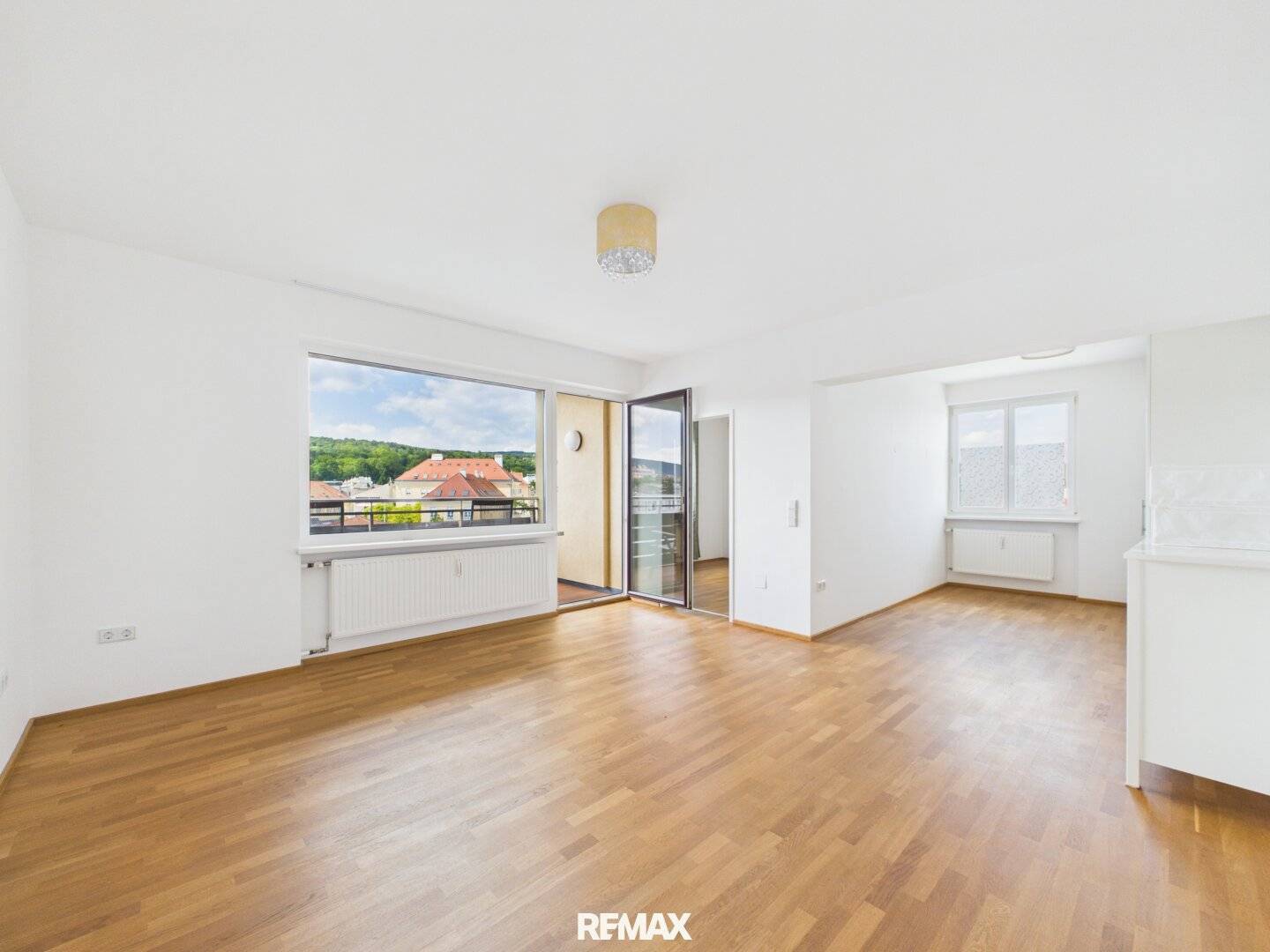 Central Apartment with Loggia and Parquet Flooring