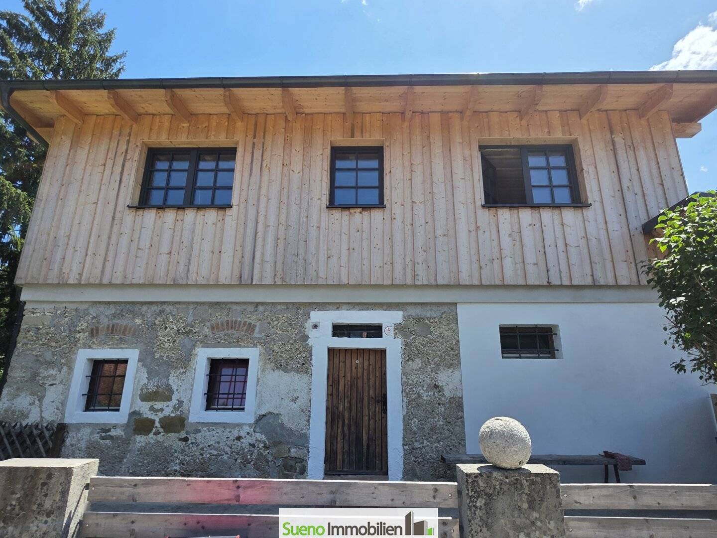 Haus in ruhiger Naturlage mit Garten und Garage