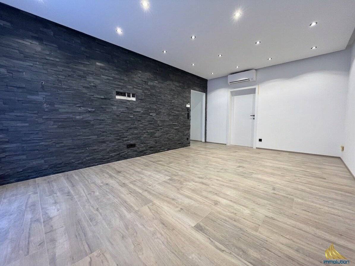 Saniertes Apartment mit Klimaanlage Balkon und Stellplatz