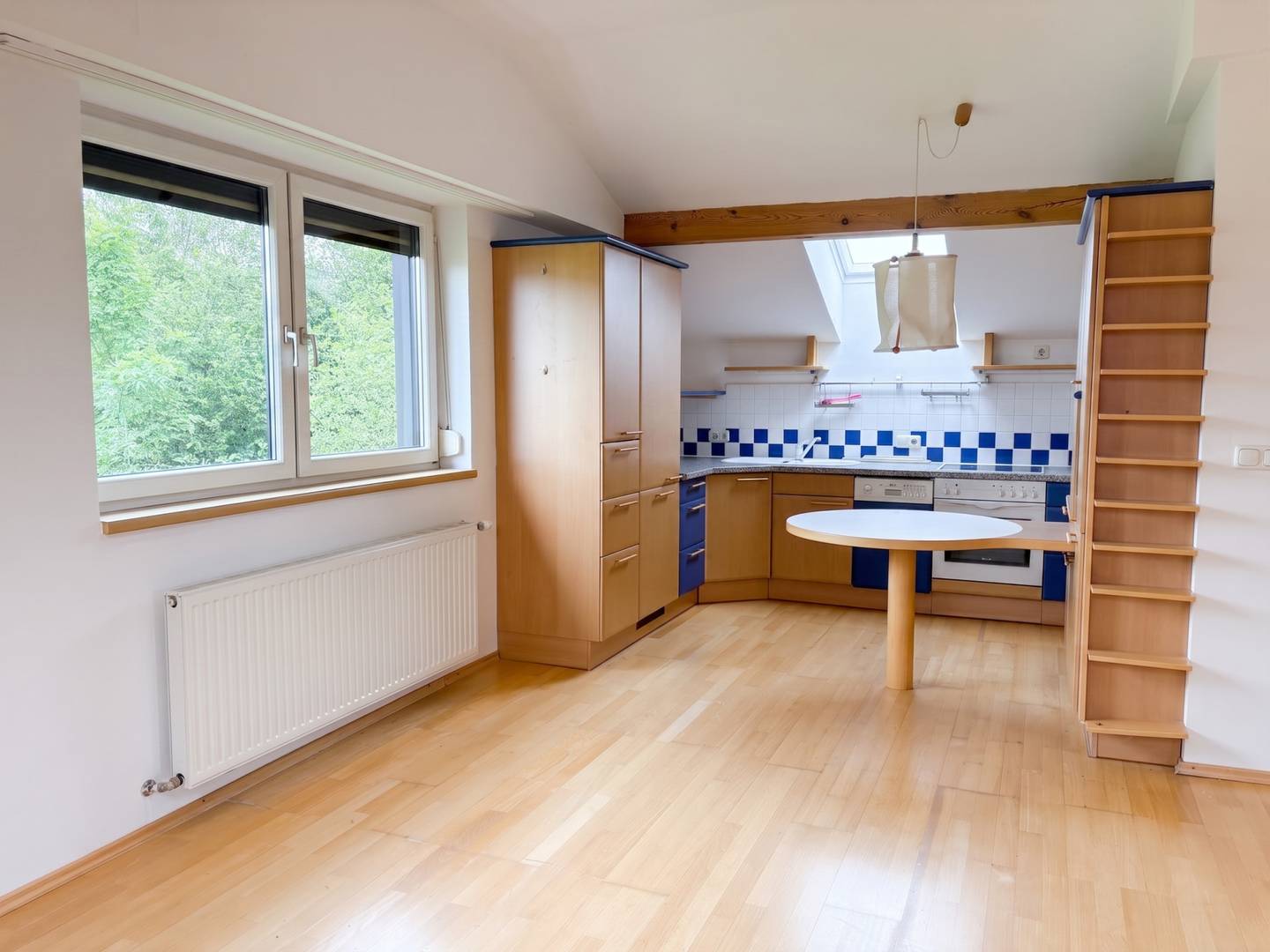 Zweifamilienhaus mit großem Garten und Solaranlage in Mehrnbach