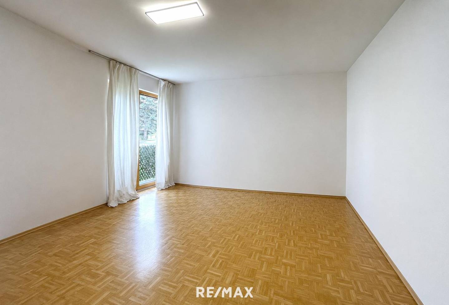 Investment Apartment with Courtyard and Cellar in Eggenberg